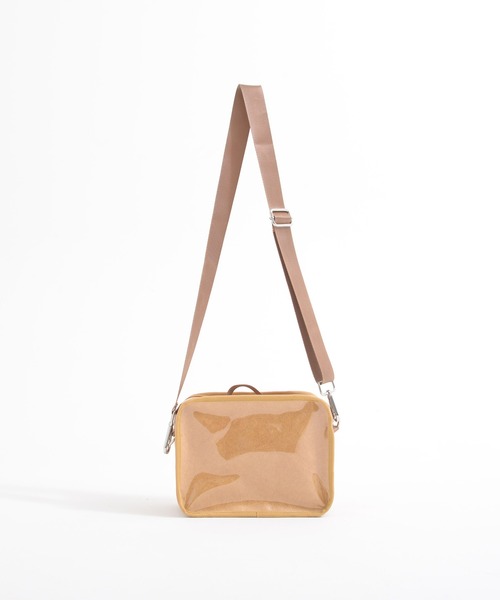 Arnold Palmer(アーノルドパーマー)の「ラミネート × タイベック ショルダーバッグ(ショルダーバッグ・レディース・キャメル/ベージュ/ブラック・F)」の8枚目の写真