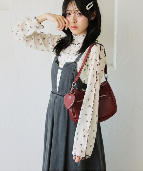 kutir(クティール)の「【新色追加】アソート袖リボンシアーメロートップス(Tシャツ/カットソー・レディース・イエロー/ブルー/アイボリー/ベージュ/ブルー系その他/オレンジ/ナチュラル/その他/ブルー系/グリーン/ブラック/イエロー系その他・FREE)」の1枚目の写真