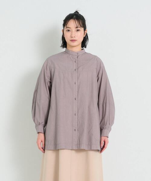 conges payes ADIEU TRISTESSE（コンジェ ペイエ アデュートリステス）の「ステッチワークチュニック（シャツ/ブラウス・レディース・グリーン/チャコールグレー・38）」の2枚目の写真