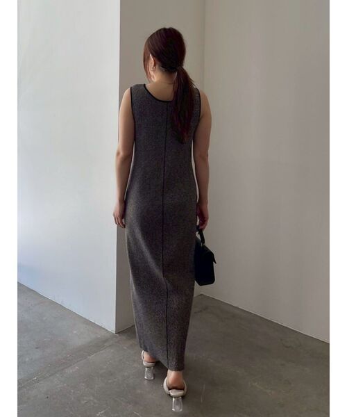 LAGUNAMOON(ラグナムーン)の「カットアウトニットワンピース(ワンピース・レディース・ブラック/ネイビー/ライトグリーン・SMALL/MEDIUM)」の16枚目の写真