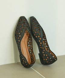 Au BANNISTER（オゥバニスター）の「【Vibram/ヴィブラムソール】フラットパンプス（パンプス・レディース）」