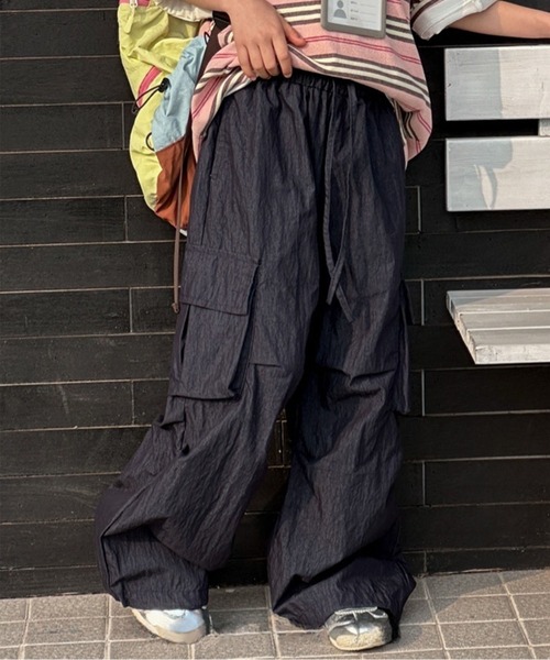 aimoha（アイモハ）の「【aimoha-KIDS-】ミリタリーポケットパンツ（その他パンツ・キッズ・レッド/ネイビー/ライトグレー・150/140/130/120/170/160）」の2枚目の写真