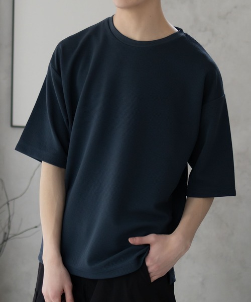 URBAN COLLECTION(アーバンコレクション)の「URBANCOLLECTION AIR Smoosy ドライリップル 無地テーパードTシャツ(Tシャツ/カットソー・メンズ・ブラック/モカ/ホワイト/ライトグレー/グリーン・S/M/L/XL)」の5枚目の写真