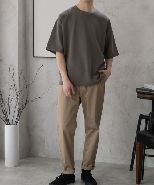 URBAN COLLECTION(アーバンコレクション)の「URBANCOLLECTION AIR Smoosy ドライリップル 無地テーパードTシャツ(Tシャツ/カットソー・メンズ・ブラック/モカ/ホワイト/ライトグレー/グリーン・S/M/L/XL)」の8枚目の写真