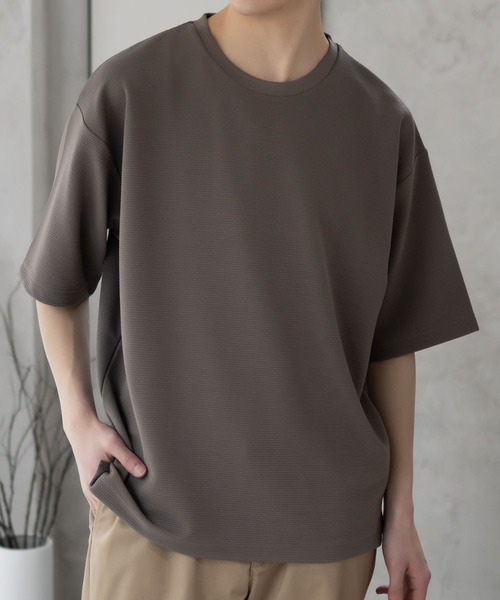 URBAN COLLECTION(アーバンコレクション)の「URBANCOLLECTION AIR Smoosy ドライリップル 無地テーパードTシャツ(Tシャツ/カットソー・メンズ・ブラック/モカ/ホワイト/ライトグレー/グリーン・S/M/L/XL)」の9枚目の写真