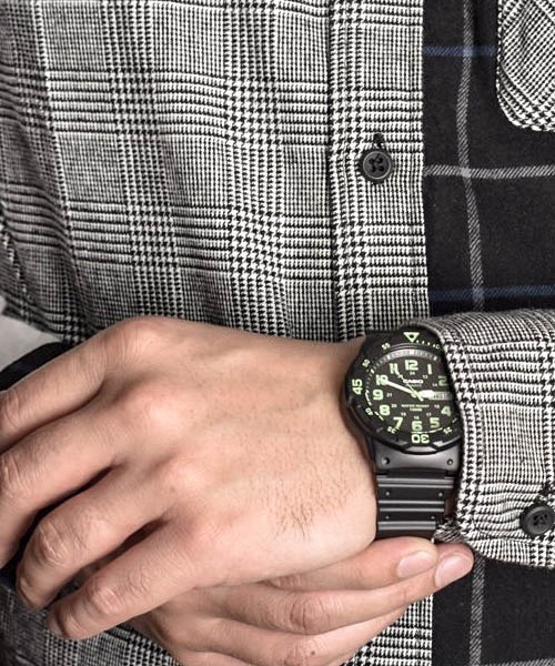 CASIO（カシオ）の「【RS】【CASIO（カシオ）】ダイバーアナログ　腕時計（アナログ腕時計・メンズ・ブラック/ネイビー・FREE）」の15枚目の写真