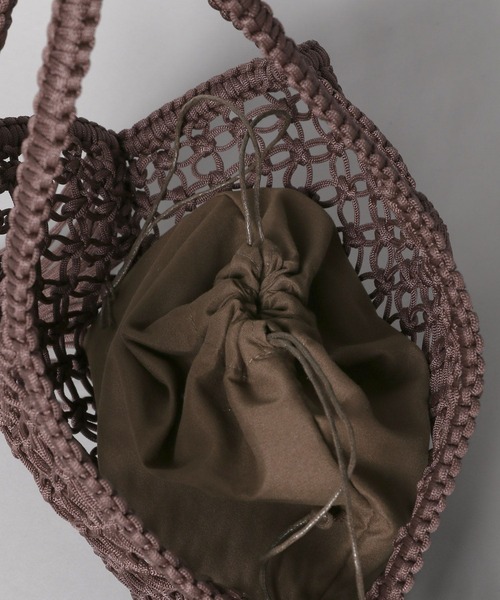 A part by（アパートバイ）の「マクラメフリンジバッグ（ハンドバッグ・レディース・アイボリー/ブラウン・FREE）」の12枚目の写真