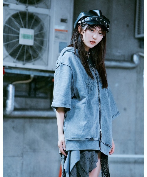 TRAVAS TOKYO(トラバス トウキョウ)の「『TRAVAS TOKYO/トラバス トーキョー』くま耳ZIPパーカー/ジップアップパーカー(パーカー・レディース・チャコールグレー/ブラック/パープル・FREE)」の11枚目の写真