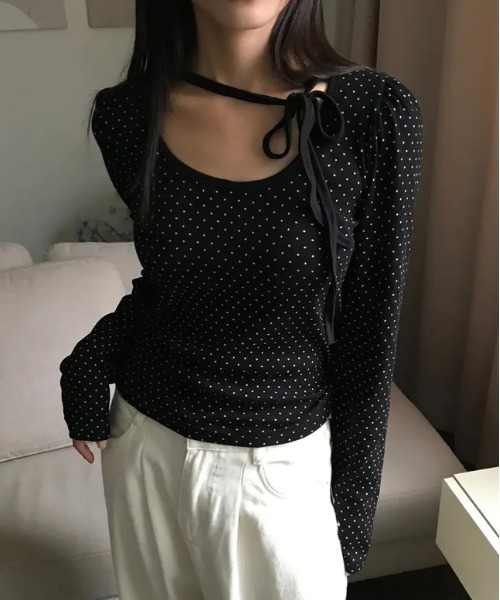 gossip!ロサンゼルス(ゴシップロサンゼルス)の「Y2K ドットロングスリーブTシャツ プルオーバー(Tシャツ/カットソー・レディース・オフホワイト/ブラック・FREE)」の10枚目の写真