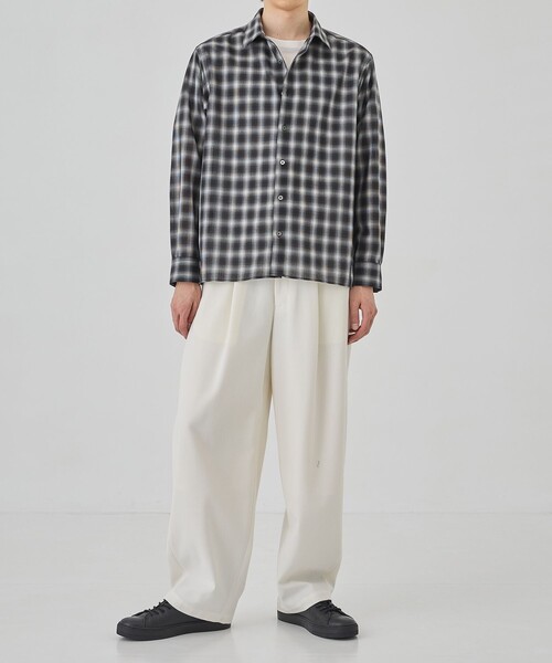 UNITED TOKYO(ユナイテッドトウキョウ)の「国産【尾州ウール】DRY WOOL シアーオンブレチェックシャツ |夏服|防臭|防シワ|通気性|インナー|レイヤード(シャツ/ブラウス・メンズ・ブラック/ブラウン・1/2)」の7枚目の写真