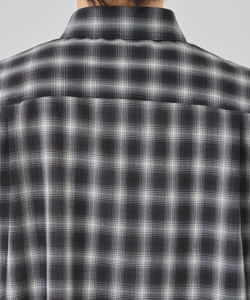 UNITED TOKYO(ユナイテッドトウキョウ)の「国産【尾州ウール】DRY WOOL シアーオンブレチェックシャツ |夏服|防臭|防シワ|通気性|インナー|レイヤード(シャツ/ブラウス・メンズ・ブラック/ブラウン・1/2)」の11枚目の写真