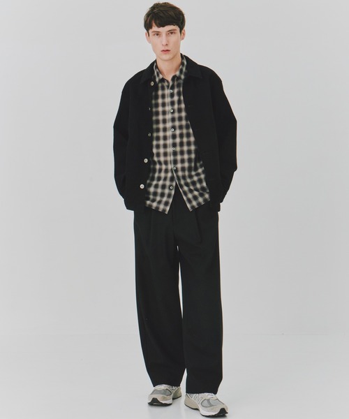 UNITED TOKYO(ユナイテッドトウキョウ)の「国産【尾州ウール】DRY WOOL シアーオンブレチェックシャツ |夏服|防臭|防シワ|通気性|インナー|レイヤード(シャツ/ブラウス・メンズ・ブラック/ブラウン・1/2)」の17枚目の写真