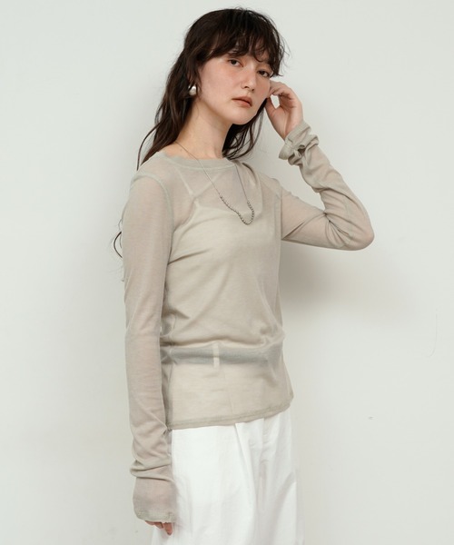 Lutim by u（ルチバイユー）の「Sheer rib loose cuff tops / シアーリブルーズカフスクルーネックトップス（Tシャツ/カットソー・レディース・クリーム/オフホワイト/ブラック/グレイッシュベージュ・FREE）」の7枚目の写真