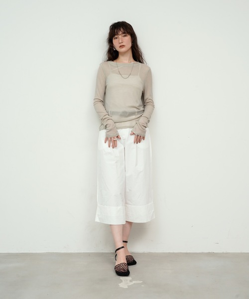 Lutim by u（ルチバイユー）の「Sheer rib loose cuff tops / シアーリブルーズカフスクルーネックトップス（Tシャツ/カットソー・レディース・クリーム/オフホワイト/ブラック/グレイッシュベージュ・FREE）」の12枚目の写真