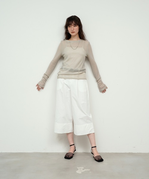 Lutim by u（ルチバイユー）の「Sheer rib loose cuff tops / シアーリブルーズカフスクルーネックトップス（Tシャツ/カットソー・レディース・クリーム/オフホワイト/ブラック/グレイッシュベージュ・FREE）」の11枚目の写真