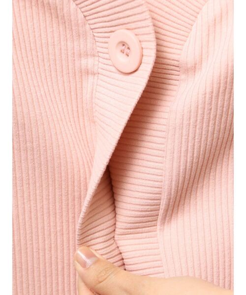 EMODA（エモダ）の「フロントボタンショートリブトップ（Tシャツ/カットソー・レディース・ピンク/グレー/ホワイト/ブラック/ブルー・FREE）」の9枚目の写真