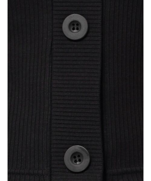 EMODA（エモダ）の「フロントボタンショートリブトップ（Tシャツ/カットソー・レディース・ピンク/グレー/ホワイト/ブラック/ブルー・FREE）」の18枚目の写真