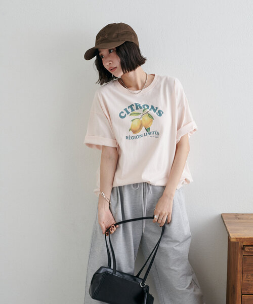 セール】【ユニセックス】レモングラフィックTシャツ《WEB限定カラー