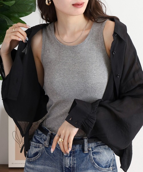 atONE(アットワン)の「カップ付きコットンフライスタンクトップ(タンクトップ・レディース・グレイッシュベージュ/オフホワイト/杢グレー/カーキ/ネイビー/チャコールグレー/ブラック・M/L/LL/4L/3L)」の17枚目の写真