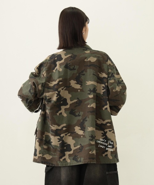 MILKFED.(ミルクフェド)の「RIPSTOP MILITARY JACKET(ミリタリージャケット・レディース・カモフラージュ/オフホワイト/ネイビー・ONE SIZE)」の4枚目の写真