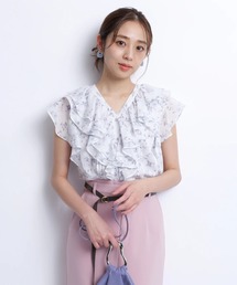 JUSGLITTY - 新品タグ付 JUSGLITTY バックレースアップシャツブラウス JUSGLITTY（ジャスグリッティー）の「バックレースアップシャツ