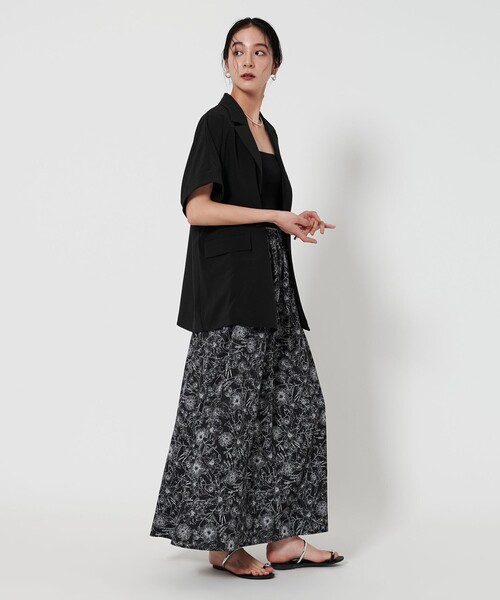 BEAUTY&YOUTH UNITED ARROWS（ビューティーアンドユースユナイテッドアローズ）の「【WEB限定/日比谷花壇コラボアイテム】フラワープリント ギャザーマキシスカート -ウォッシャブル-（スカート・レディース・ブラック/ベージュ/オフホワイト・FREE）」の6枚目の写真