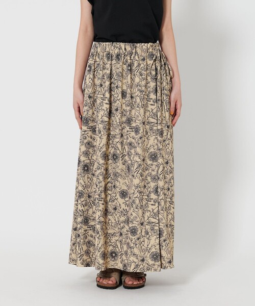 BEAUTY&YOUTH UNITED ARROWS（ビューティーアンドユースユナイテッドアローズ）の「【WEB限定/日比谷花壇コラボアイテム】フラワープリント ギャザーマキシスカート -ウォッシャブル-（スカート・レディース・ブラック/ベージュ/オフホワイト・FREE）」の12枚目の写真