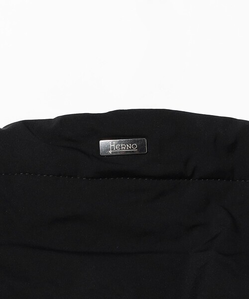 BEAMS F（ビームスエフ）の「HERNO / ストレッチナイロン パッカブル 中綿ブルゾン（ブルゾン・メンズ・ブラック・48/46/52/50）」の13枚目の写真