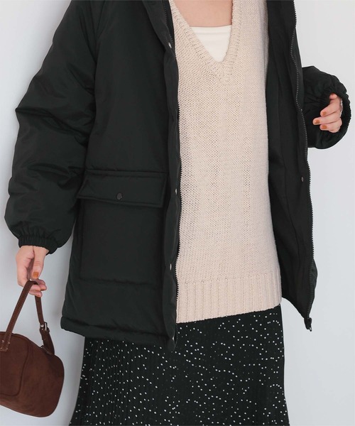 titivate（ティティベイト）の「スタンドカラー中綿ブルゾン（ブルゾン・レディース・アイボリー/ブラック・FREE）」の4枚目の写真