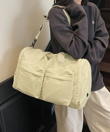 ポケット収納付き折り畳める大容量バッグ