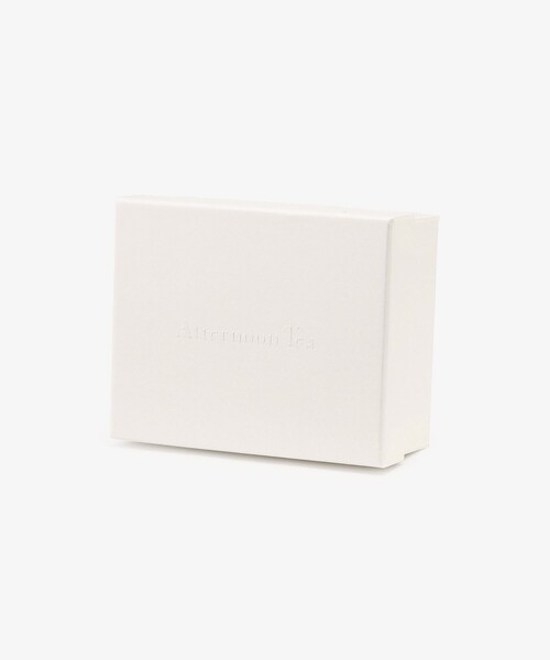 Afternoon Tea（アフタヌーンティー）の「フラワーチャーム付き本革ミニ財布/Afternoon Tea PREMIUM（財布・レディース・ライトグレー・ONE SIZE）」の2枚目の写真