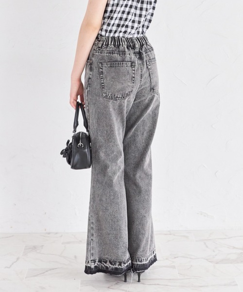 tocco closet(トッコ クローゼット)の「【ZOZO限定】レース×ダメージ加工フレアデニムパンツ(デニムパンツ・レディース・ブルー/ブラック/サックスブルー・M)」の10枚目の写真