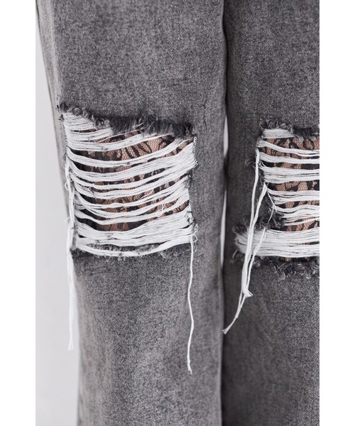 tocco closet(トッコ クローゼット)の「【ZOZO限定】レース×ダメージ加工フレアデニムパンツ(デニムパンツ・レディース・ブルー/ブラック/サックスブルー・M)」の8枚目の写真
