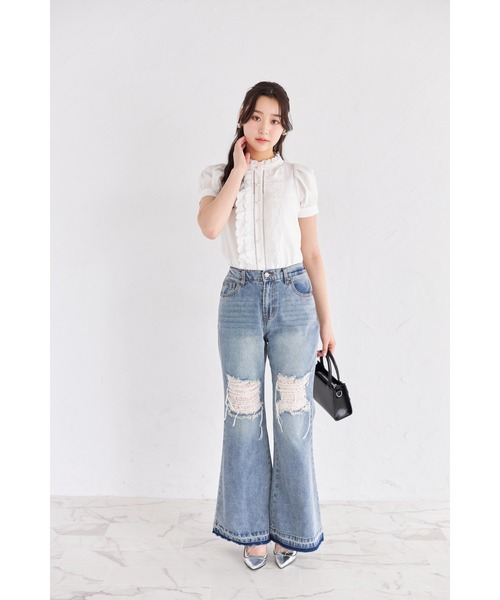 tocco closet(トッコ クローゼット)の「【ZOZO限定】レース×ダメージ加工フレアデニムパンツ(デニムパンツ・レディース・ブルー/ブラック/サックスブルー・M)」の11枚目の写真