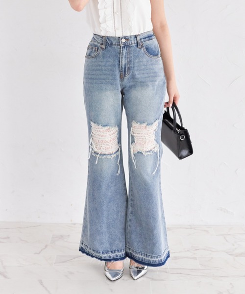 tocco closet(トッコ クローゼット)の「【ZOZO限定】レース×ダメージ加工フレアデニムパンツ(デニムパンツ・レディース・ブルー/ブラック/サックスブルー・M)」の15枚目の写真