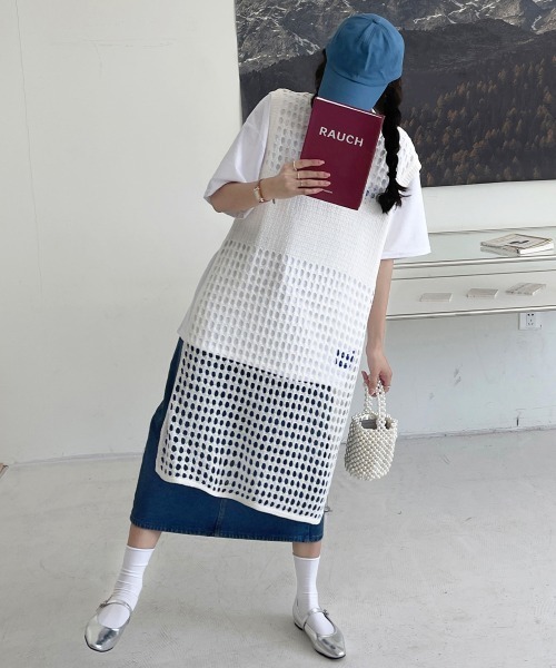 Miniministore(ミニミニストア)の「透かし編みロングベストサイドスリット夏服(ベスト・レディース・ホワイト/ブラック・FREE)」の21枚目の写真
