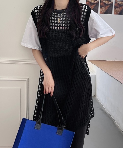Miniministore(ミニミニストア)の「透かし編みロングベストサイドスリット夏服(ベスト・レディース・ホワイト/ブラック・FREE)」の4枚目の写真