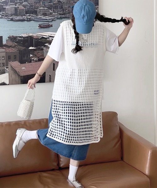 Miniministore(ミニミニストア)の「透かし編みロングベストサイドスリット夏服(ベスト・レディース・ホワイト/ブラック・FREE)」の3枚目の写真