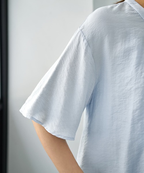 STYLE DELI（スタイルデリ）の「【LUXE】シボ生地プリーツタック５分袖ブラウス（Tシャツ/カットソー・レディース・ブルー系/オレンジ・FREE）」の14枚目の写真
