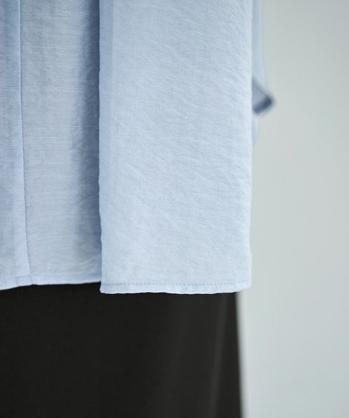 STYLE DELI（スタイルデリ）の「【LUXE】シボ生地プリーツタック５分袖ブラウス（Tシャツ/カットソー・レディース・ブルー系/オレンジ・FREE）」の17枚目の写真