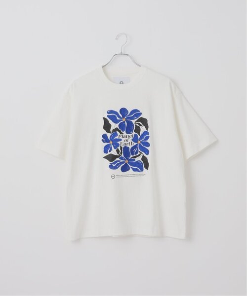 B.C STOCK(ベーセーストック)の「《追加3》【PLANET OF EARTH】フラワー エンブロイダリーTシャツ(Tシャツ/カットソー・メンズ・アイボリー/チャコールグレー/ホワイト/ライトグレー・MEDIUM/LARGE)」の1枚目の写真