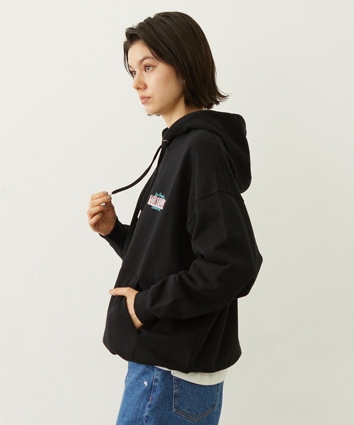 MILKFED.(ミルクフェド)の「DOODLE LOGO SWEAT HOODIE(パーカー・レディース・オフホワイト/ブラック/オリーブ・M/L)」の5枚目の写真