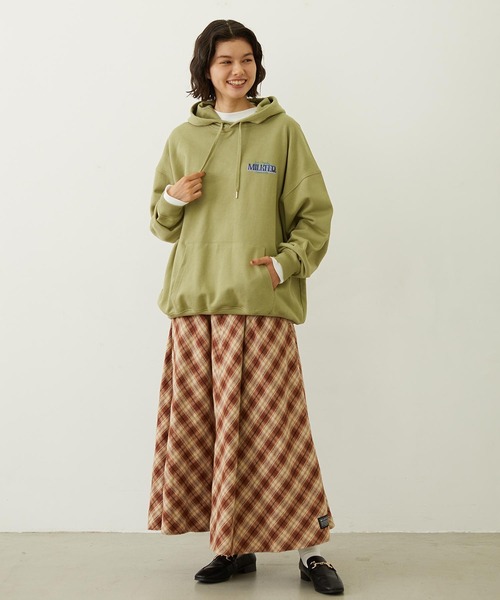 MILKFED.(ミルクフェド)の「DOODLE LOGO SWEAT HOODIE(パーカー・レディース・オフホワイト/ブラック/オリーブ・M/L)」の13枚目の写真