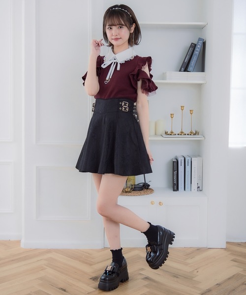 couture BY ROJITA(クチュールバイロジータ)の「ショルダーラッフルフリルトップス(Tシャツ/カットソー・レディース・ボルドー/ブラック/ホワイト・FREE)」の13枚目の写真
