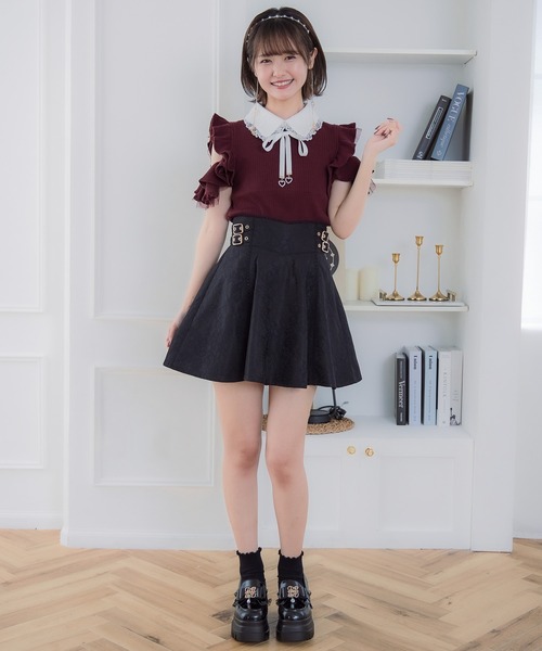 couture BY ROJITA(クチュールバイロジータ)の「ショルダーラッフルフリルトップス(Tシャツ/カットソー・レディース・ボルドー/ブラック/ホワイト・FREE)」の15枚目の写真