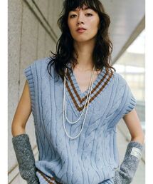 新品タグ付　チルデンニットベスト　水色　Mila Owen チルデンニットベスト（ベスト）｜Mila Owen（ミラ オーウェン