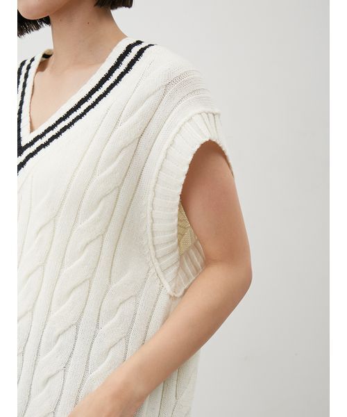 Mila Owen（ミラオーウェン）の「チルデンニットベスト（ベスト・レディース・グレー/アイボリー/ライトブルー・0/1）」の4枚目の写真