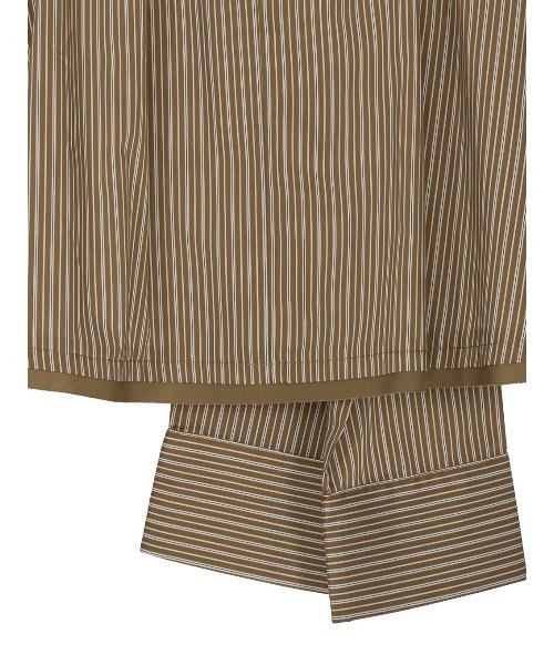 Ameri(アメリ)の「STRIPE SHIRT DETAIL MINI SKIRT(スカート・レディース・ブルー/ブラウン・SMALL/MEDIUM)」の18枚目の写真