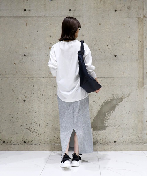 Jines(ジネス)の「シャイニージャージータイトスカート(スカート・レディース・ネイビー/シルバー・38)」の9枚目の写真