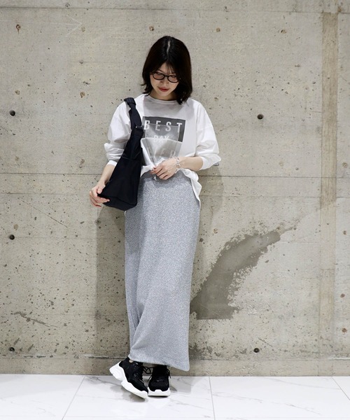 Jines(ジネス)の「シャイニージャージータイトスカート(スカート・レディース・ネイビー/シルバー・38)」の8枚目の写真